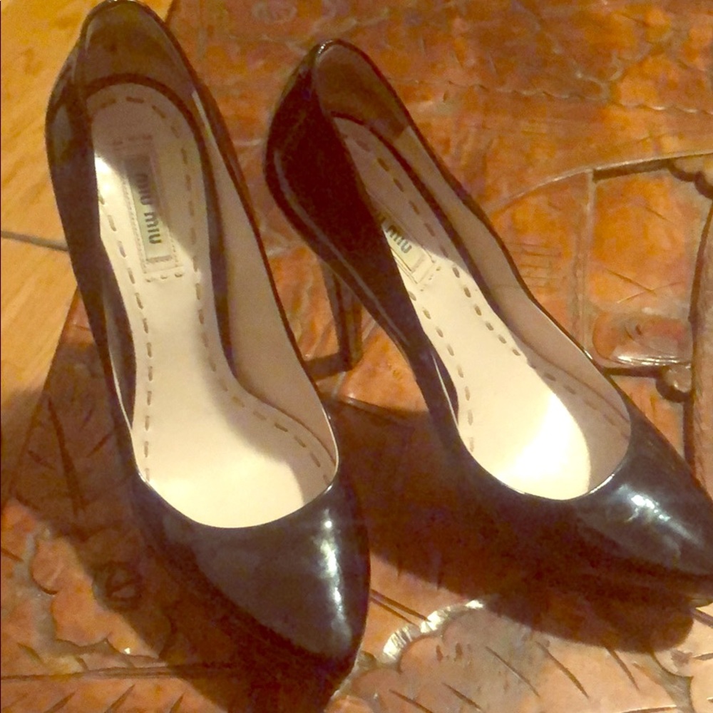 Miu Mui pumps
